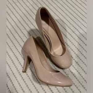 Glossy nude heels